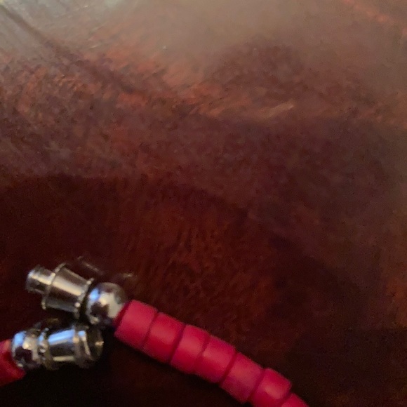 Necklace - Picture 2 of 2